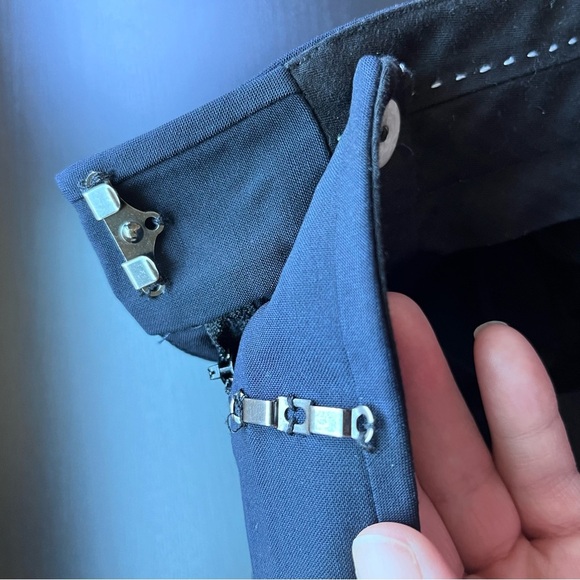 Veronica Beard Wool Blend Navy Ankle Slacks Pants Women’s Size 6 - Picture 10 of 14